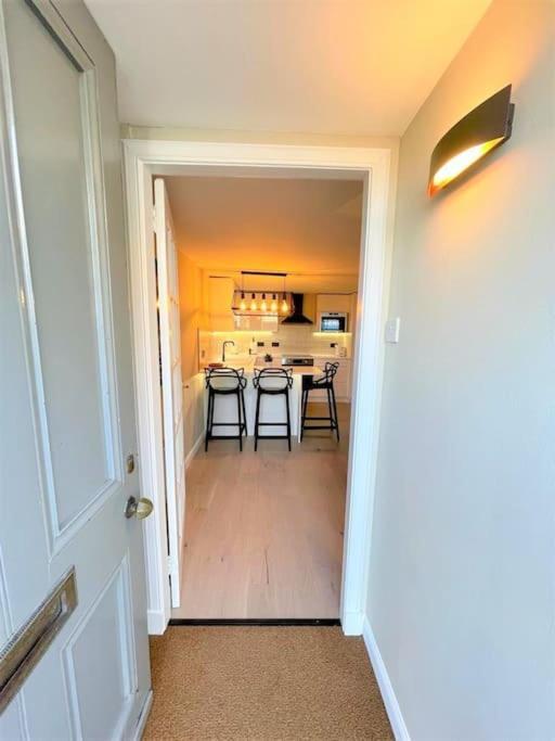 Stylish, Central And Cosy 1Bd Nr Canongate Εδιμβούργο Εξωτερικό φωτογραφία
